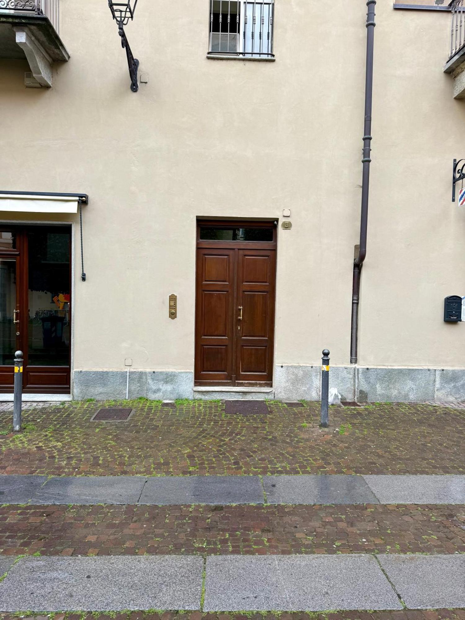 La Loggia Dei Mercanti Cuneo Esterno foto